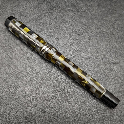 英国製 パーカー(PARKER) デュオフォールド ローラーボールペン グリーンチェック 箱入り